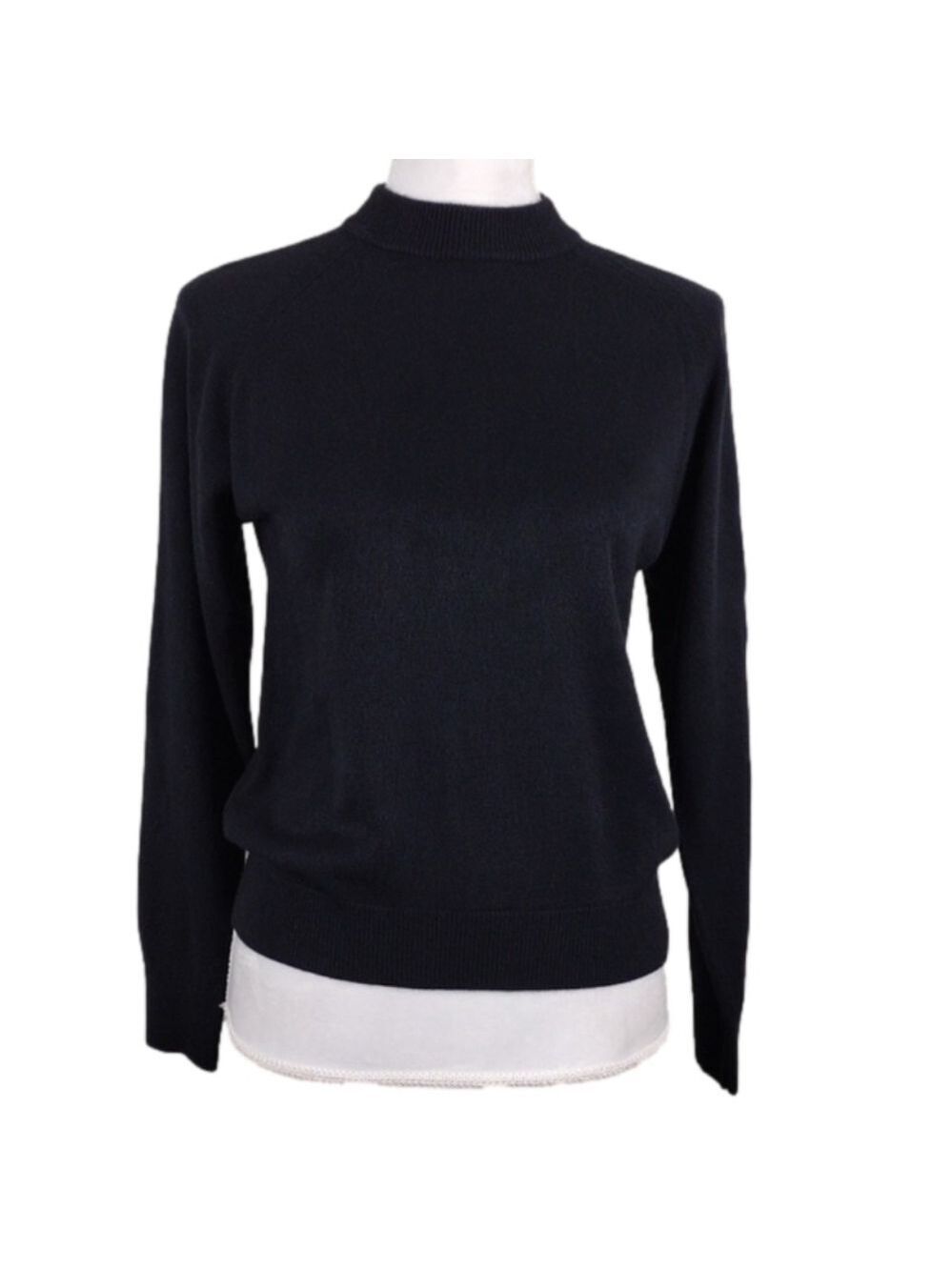 Andrea Classics Black Acrylic Crew Neck Long Sleeve Lightweight Pullover Sweater
